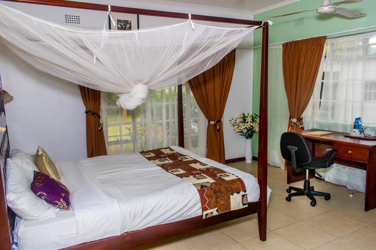 The Ad Lib Executive Lodge Lilongwe Kültér fotó