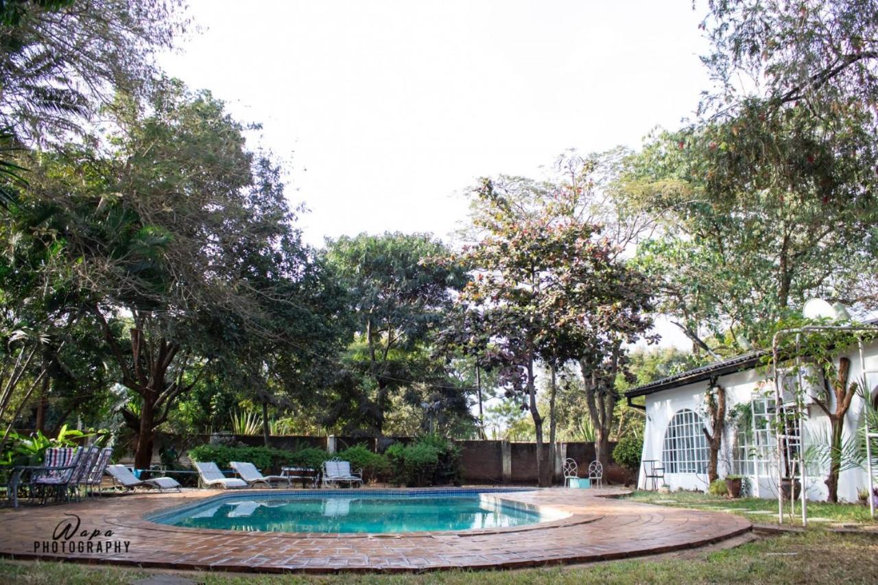 The Ad Lib Executive Lodge Lilongwe Kültér fotó