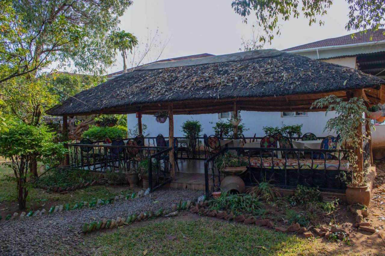 The Ad Lib Executive Lodge Lilongwe Kültér fotó