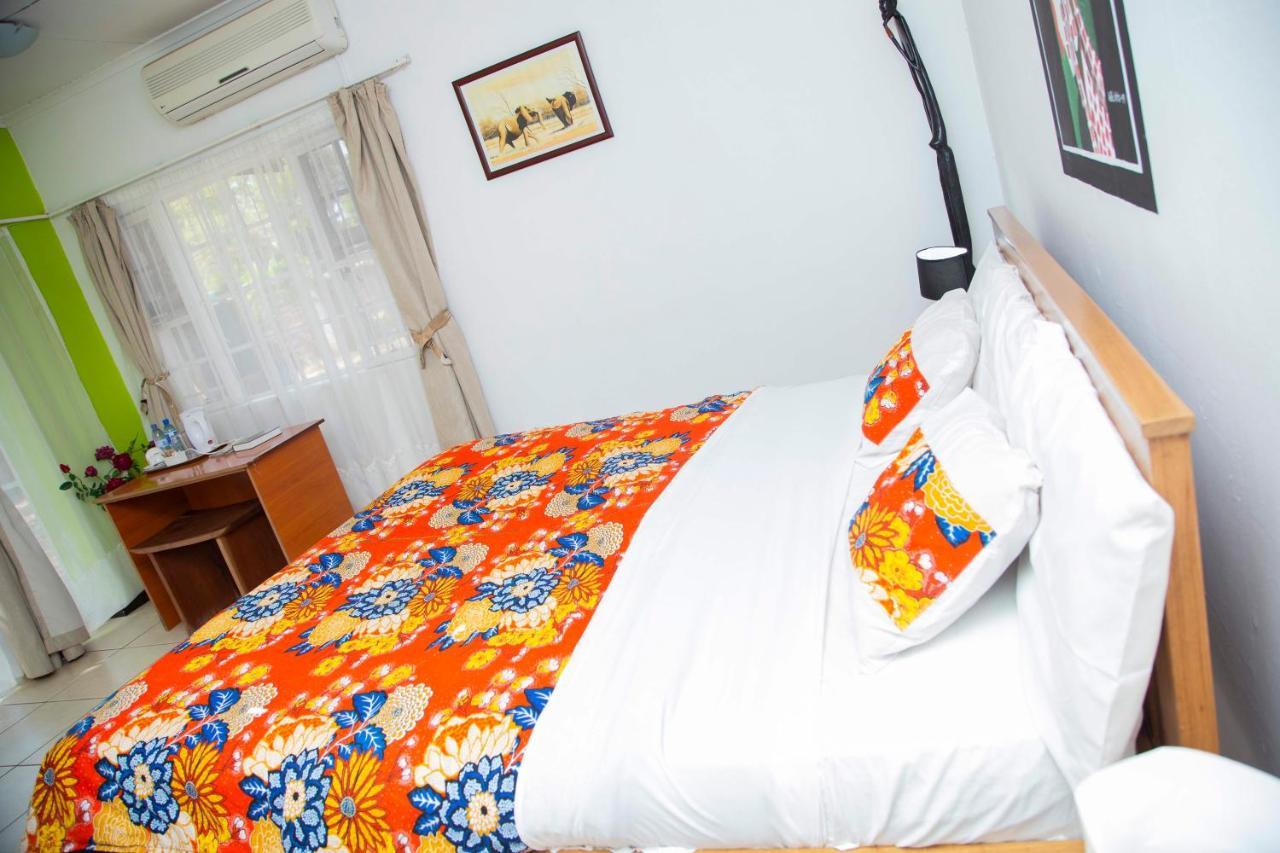 The Ad Lib Executive Lodge Lilongwe Kültér fotó